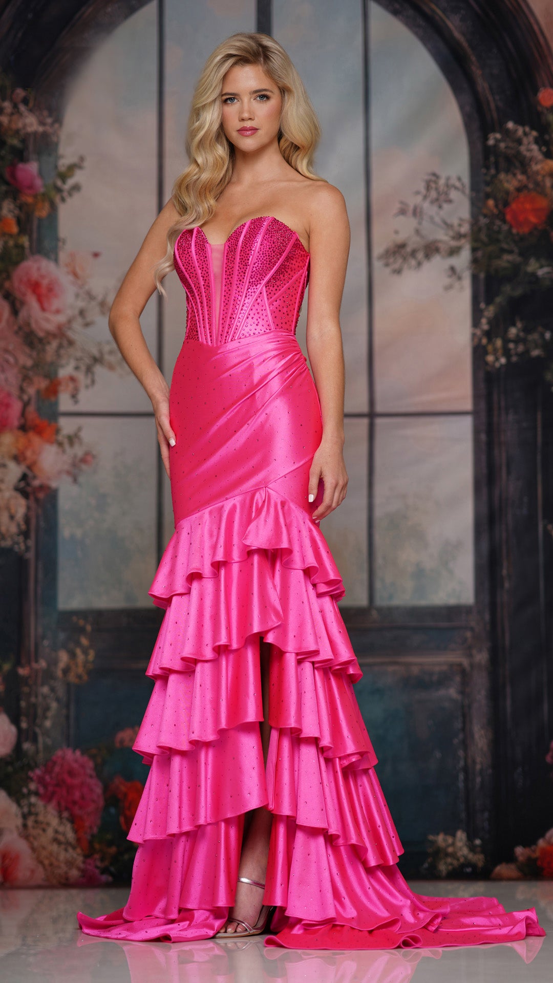 Colors Dress 3925 prom gown, official designer photograph 5