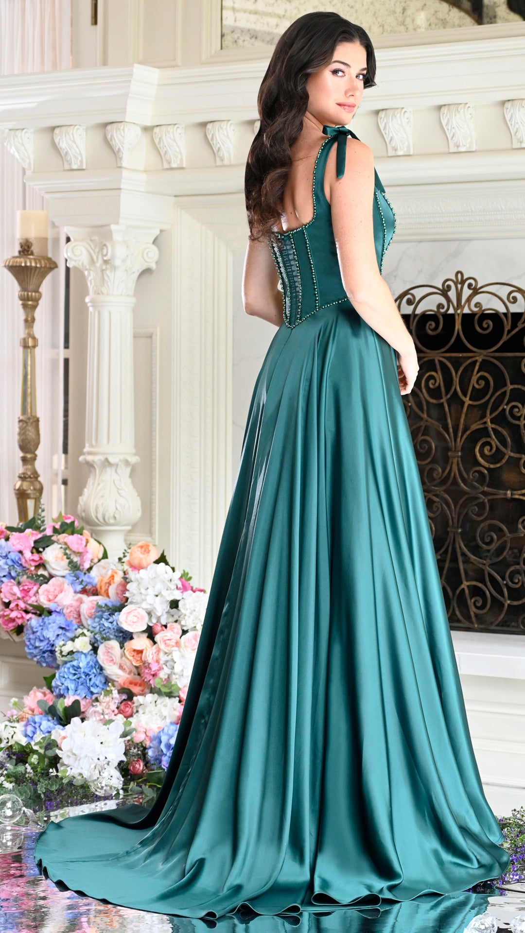 Colors Dress 4006, official designer photograph 2