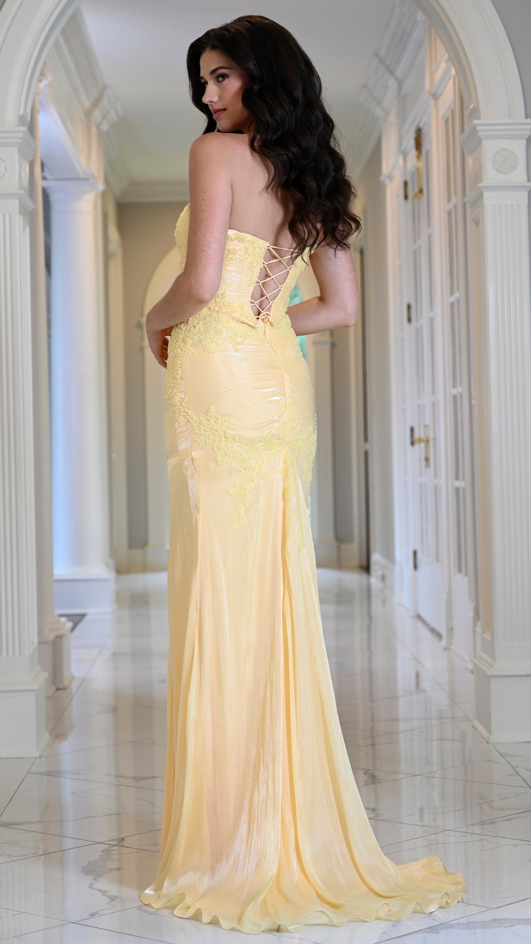 Colors Dress 4213, official designer photograph 2