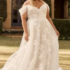 Sophia Tolli Isla
